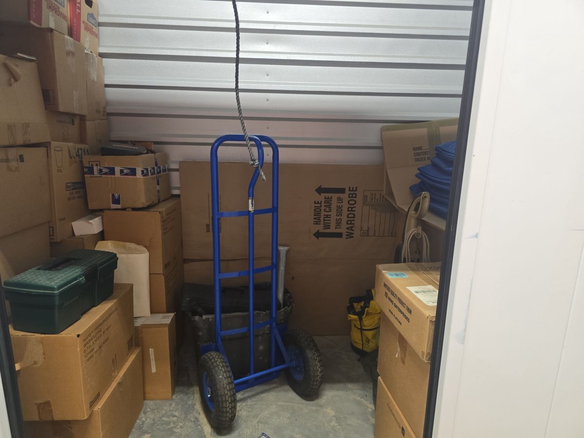 5 x 10 storage unit in Milford, OH