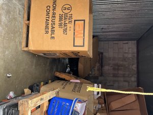 10 x 20 storage unit in Lauderhill, FL