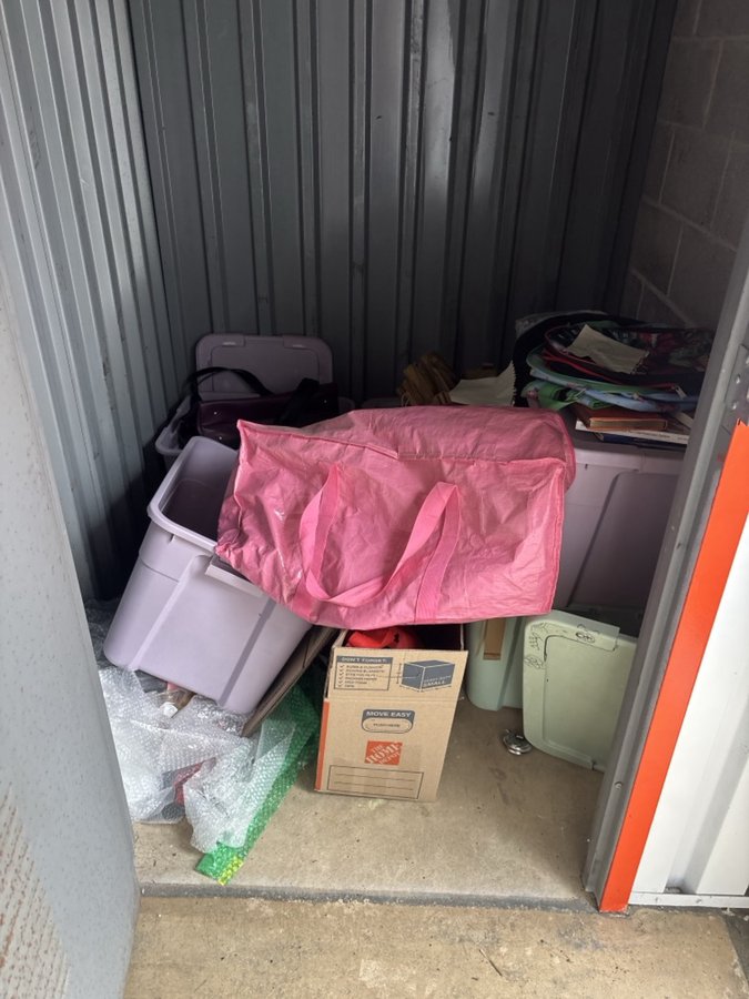 5 x 5 storage unit in New Castle, DE