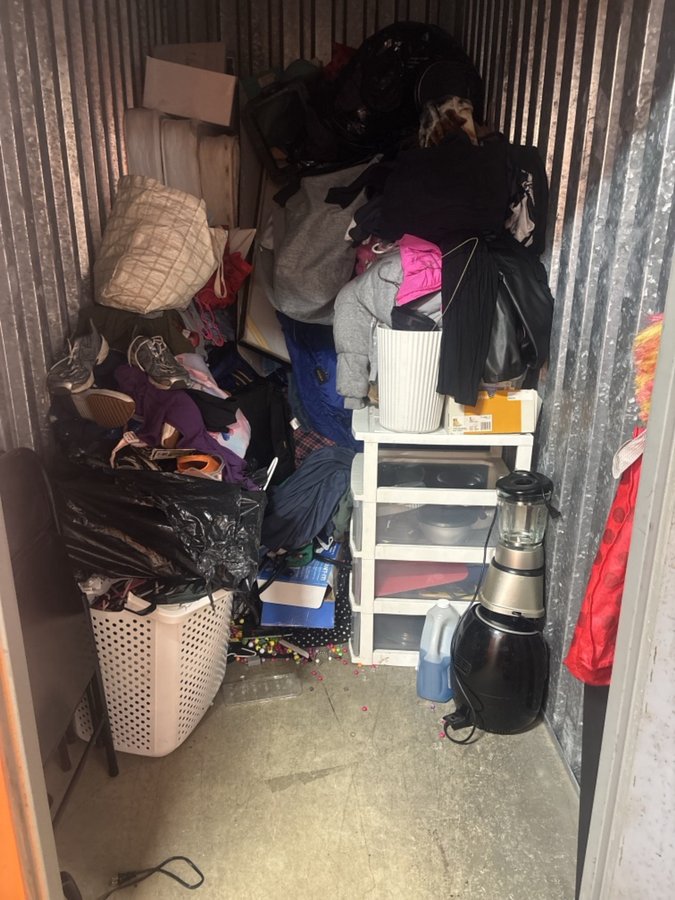 5 x 10 storage unit in Dover, DE