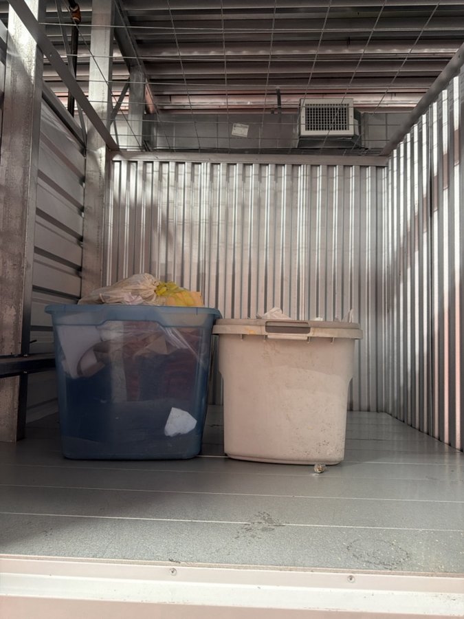 5 x 5 storage unit in Hilltop, MN