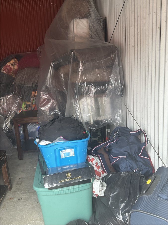10 x 15 storage unit in Harvey, IL