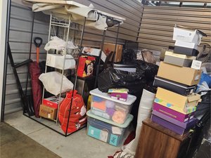 10 x 15 storage unit in Blasdell, NY