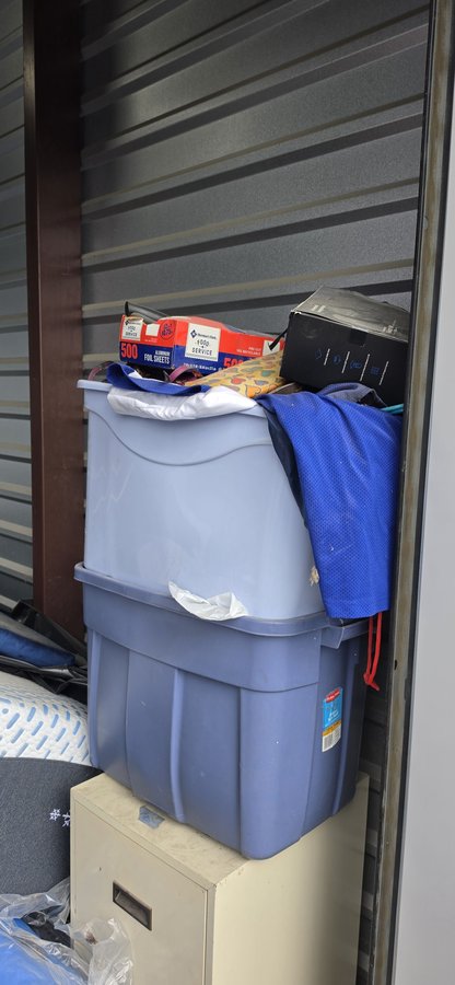 10 x 10 storage unit in Martinsburg, WV