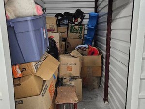 5 x 10 storage unit in Seabrook, TX