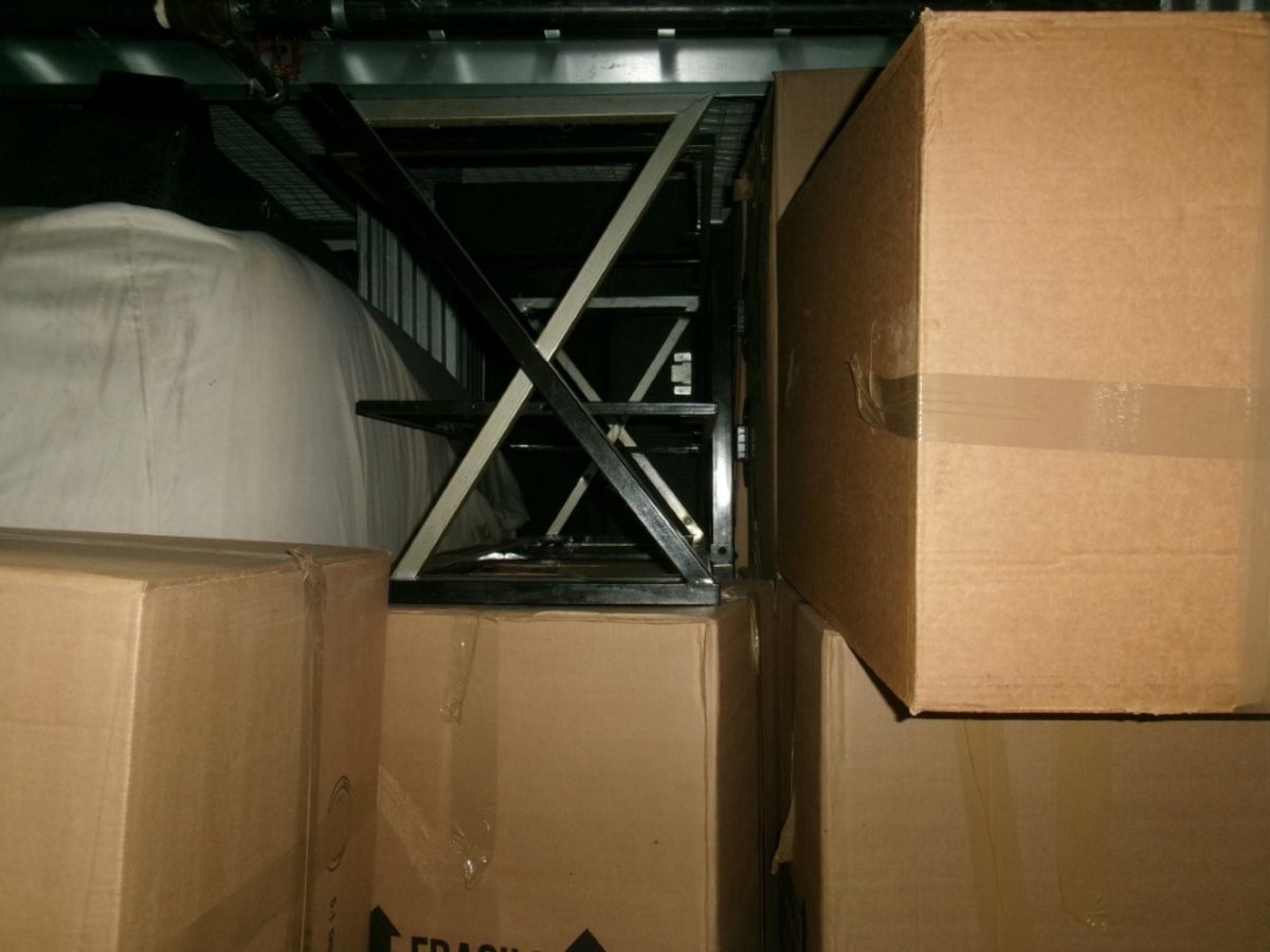 10 x 10 storage unit in Brooklyn, NY