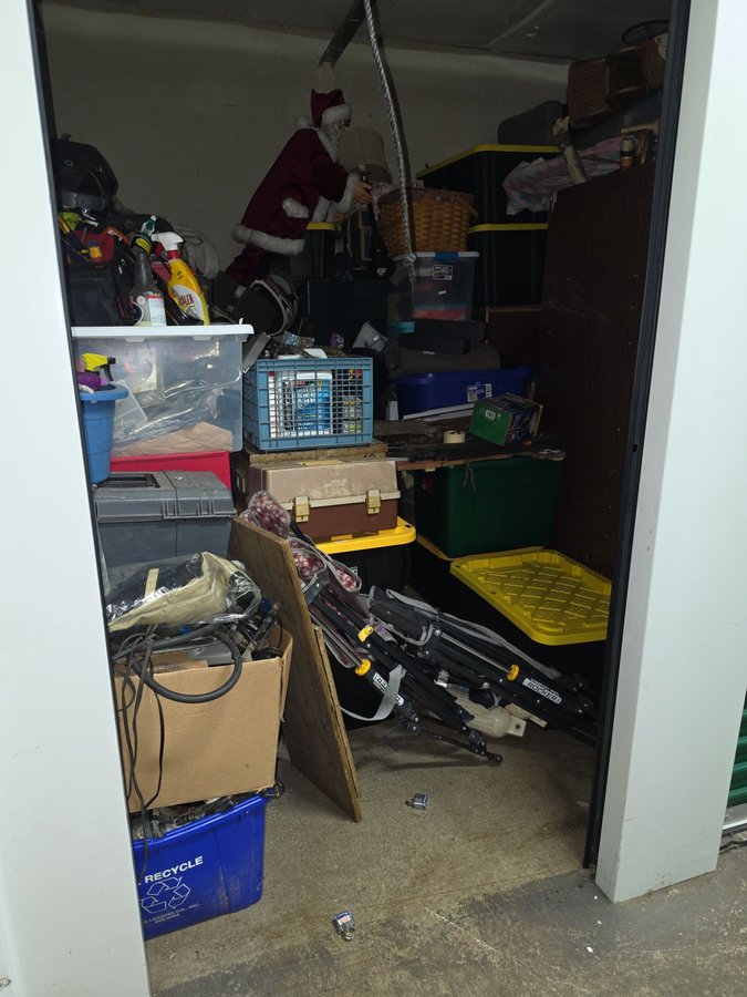 10 x 10 storage unit in Molalla, OR