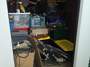 10 x 10 storage unit in Molalla, OR