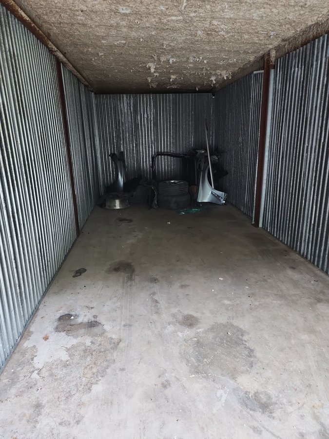 10 x 25 storage unit in Brockton, MA