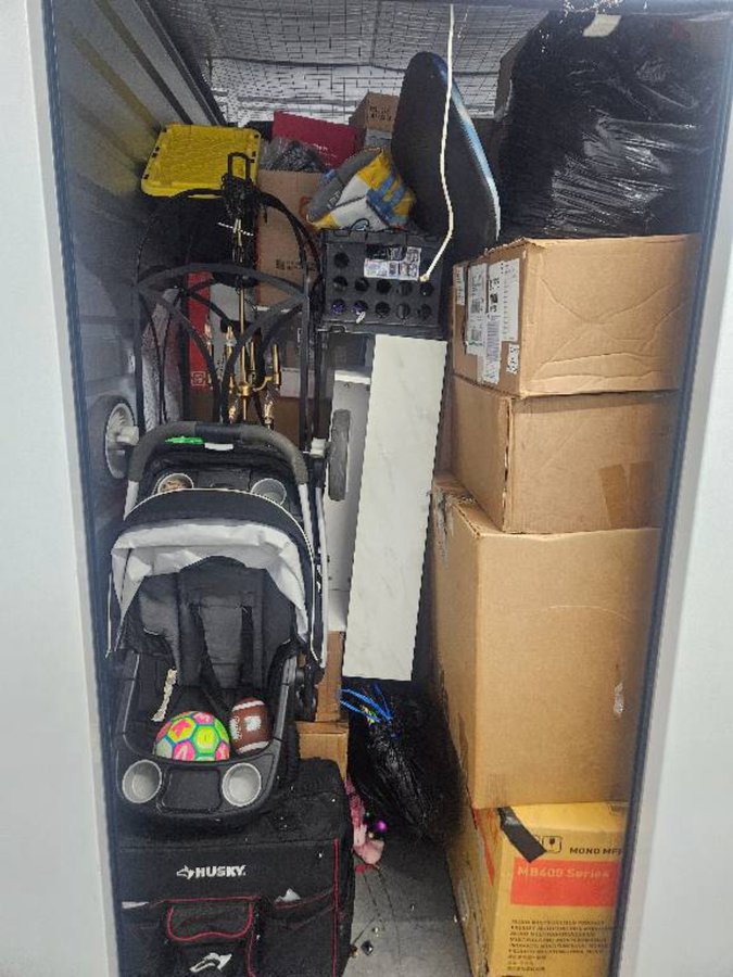 5 x 10 storage unit in Ellenwood, GA