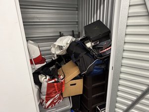 3 x 5 storage unit in Minneapolis, MN