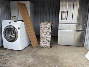 10 x 10 storage unit in Burnsville, MN
