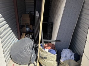 5 x 10 storage unit in Mt Clemens, MI