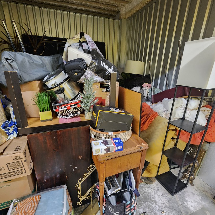 10 x 10 storage unit in Charlotte, NC