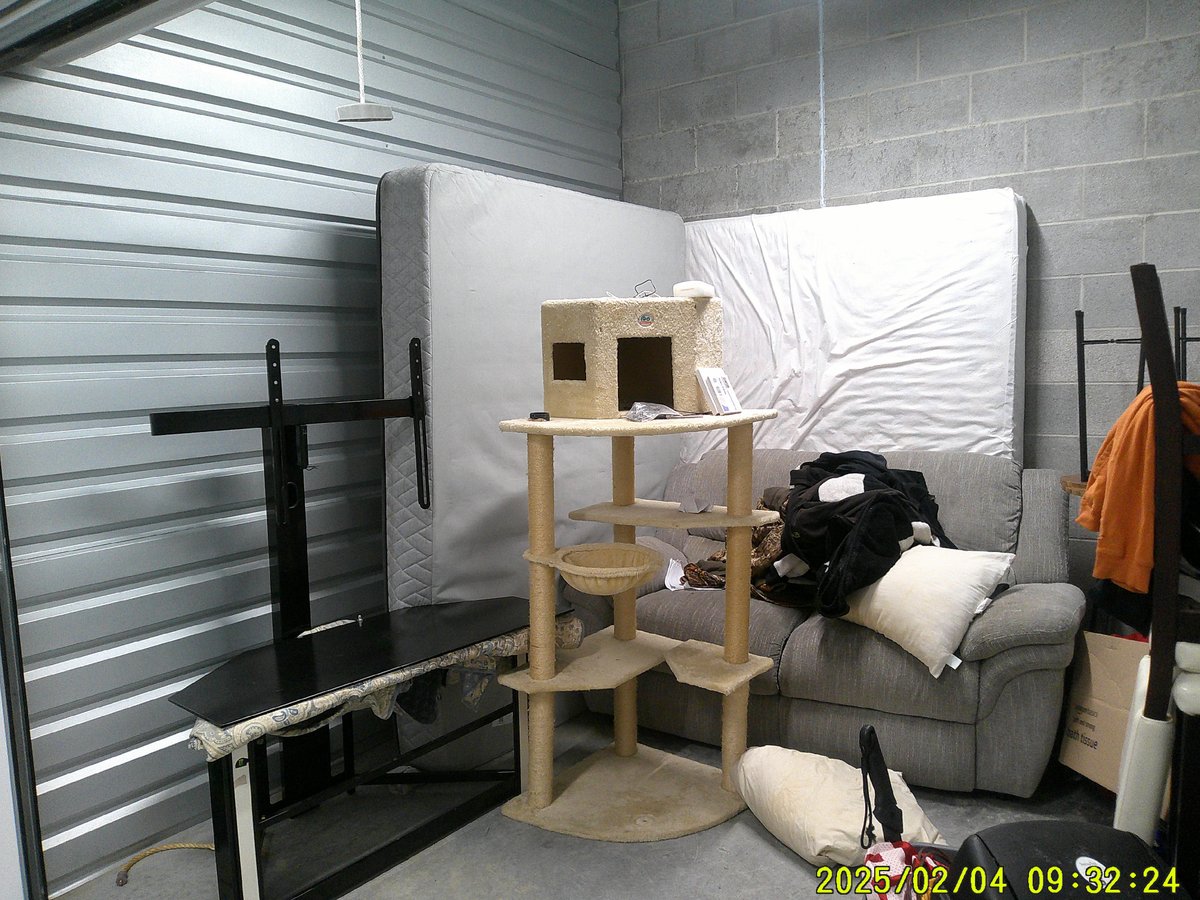 10 x 10 storage unit in Delaware, OH
