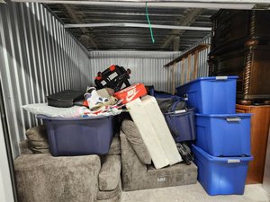 10 x 10 storage unit in Dallas, TX