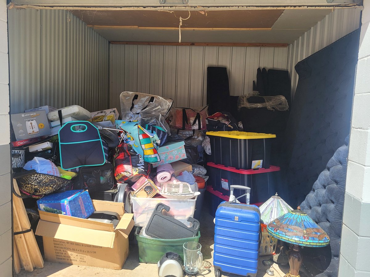 10 x 10 storage unit in Covington, GA