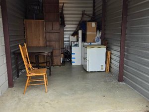 10 x 15 storage unit in Arlington, TX