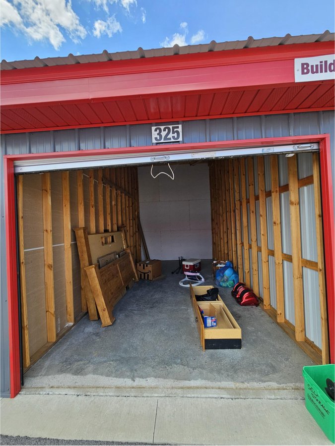 10 x 20 storage unit in Bowling Green, KY