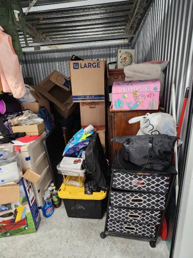 10 x 12 storage unit in Dallas, TX