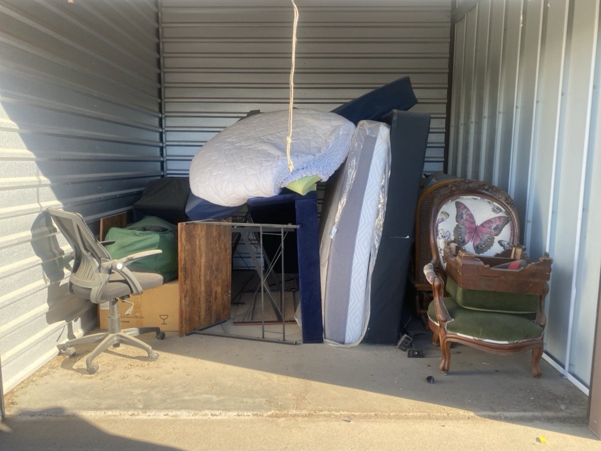 10 x 10 storage unit in Cave Creek, AZ