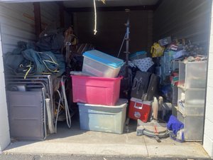 10 x 15 storage unit in Phoenix, AZ