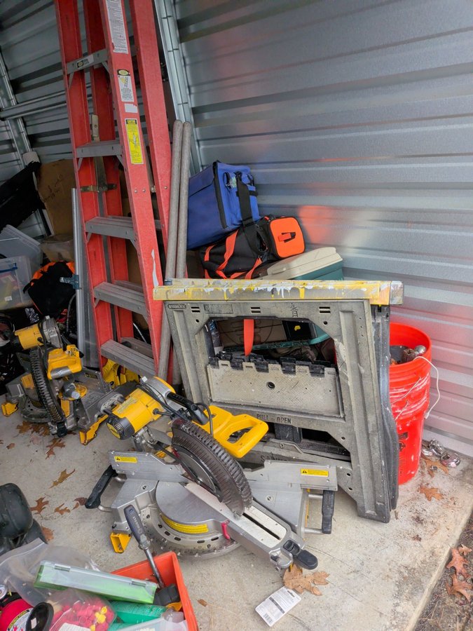 10 x 10 storage unit in Seabrook, NH