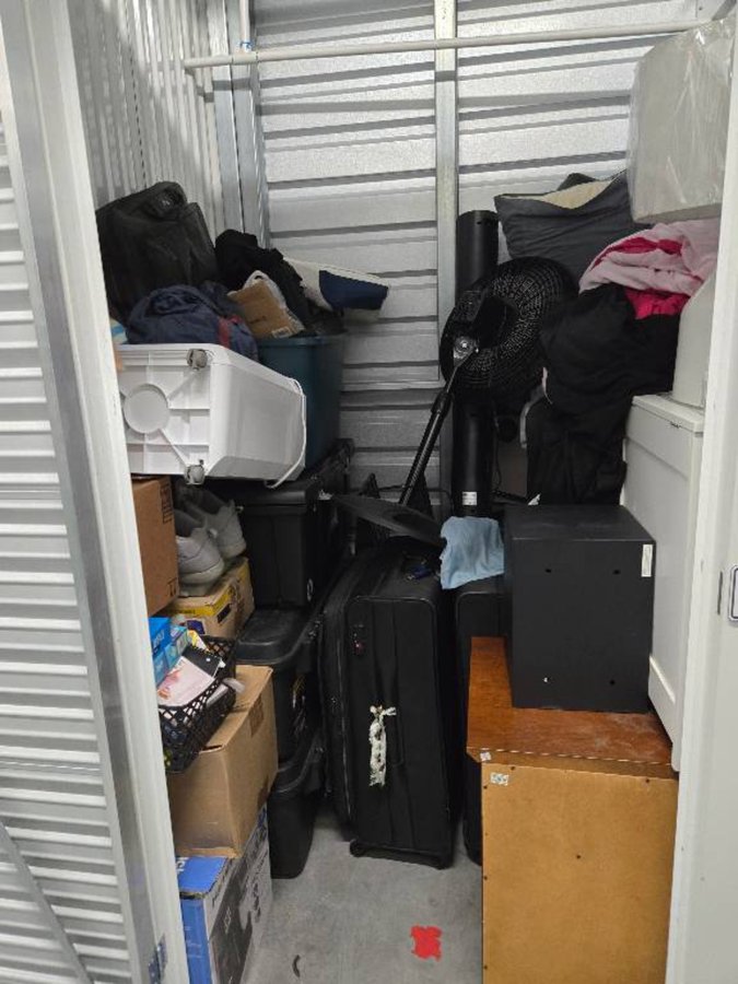 5 x 5 storage unit in Bradenton, FL