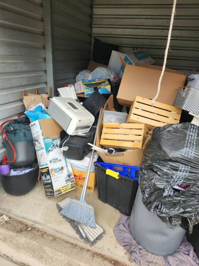10 x 10 storage unit in Carrollton, TX