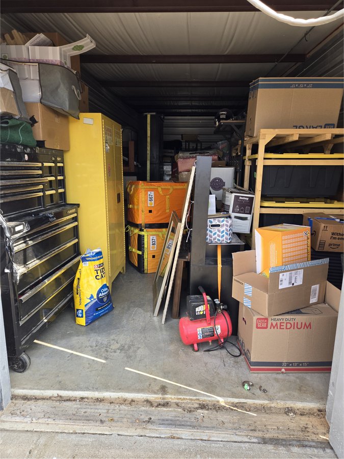 10 x 30 storage unit in Jenks, OK