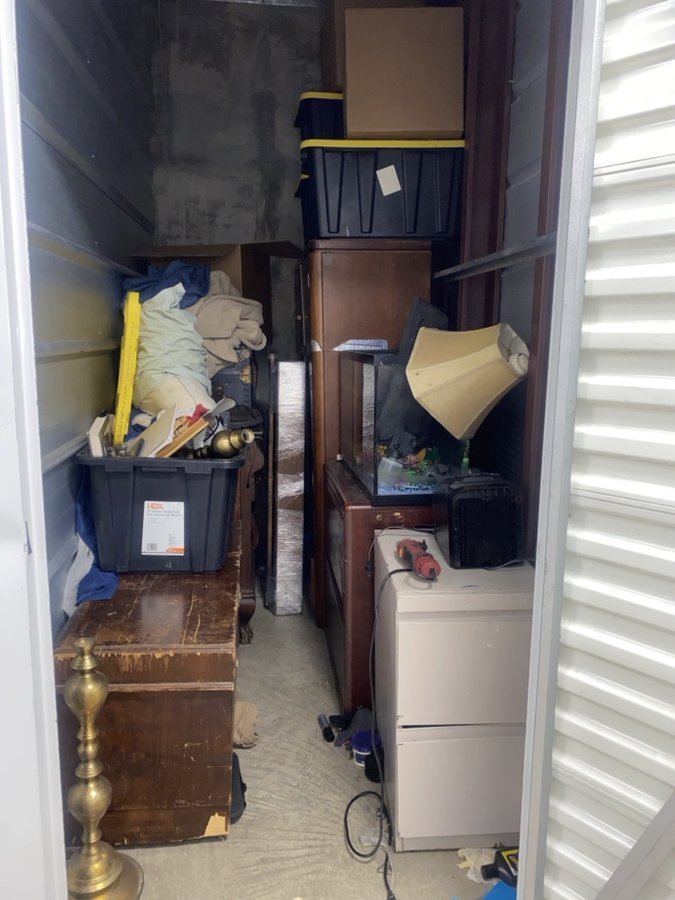 5 x 10 storage unit in Glendale, AZ