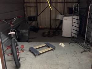 10 x 15 storage unit in Staten Island, NY