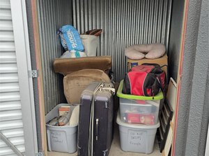 5 x 5 storage unit in Phoenix, AZ