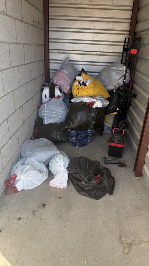 5 x 10 storage unit in Phoenix, AZ