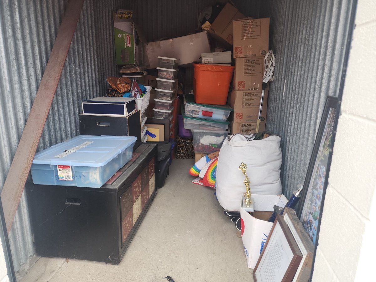 5 x 10 storage unit in Lombard, IL