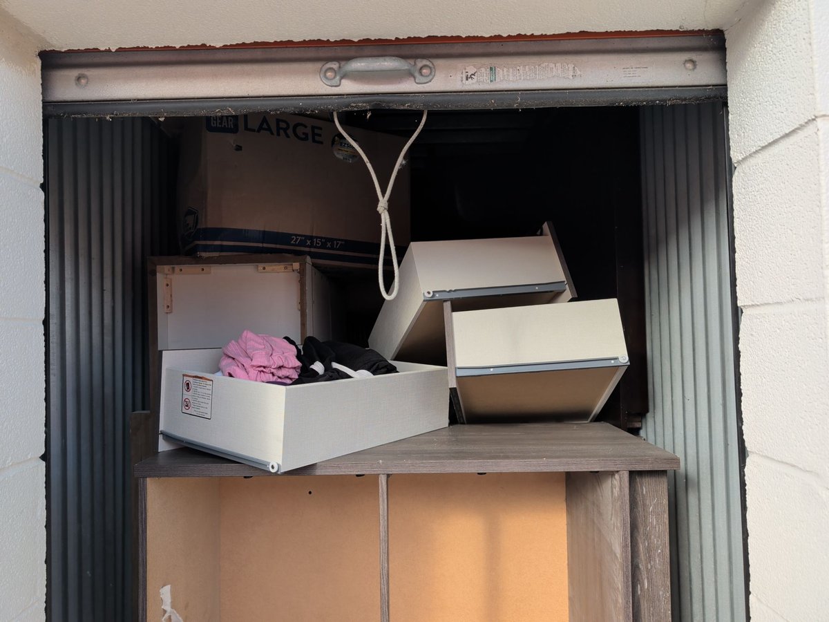 5 x 10 storage unit in Lombard, IL