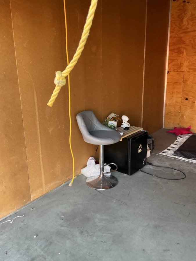 10 x 15 storage unit in Henderson, NV