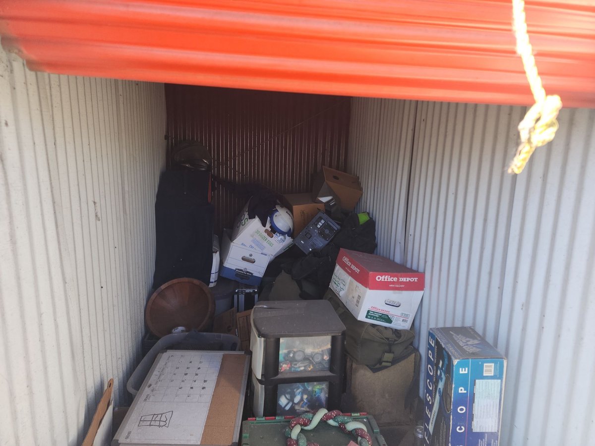 5 x 10 storage unit in Carol Stream, IL