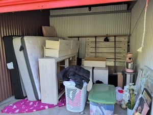 10 x 10 storage unit in Carol Stream, IL