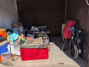 10 x 10 storage unit in Carol Stream, IL