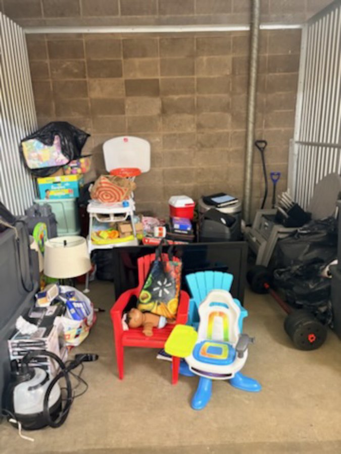 10 x 10 storage unit in Kenmore, NY