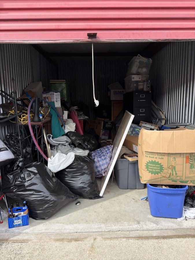 10 x 20 storage unit in Clinton Township, MI