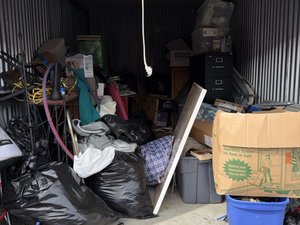 10 x 20 storage unit in Clinton Township, MI