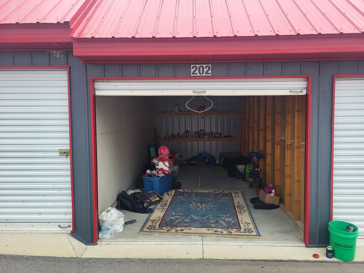 10 x 20 storage unit in Sedalia, MO