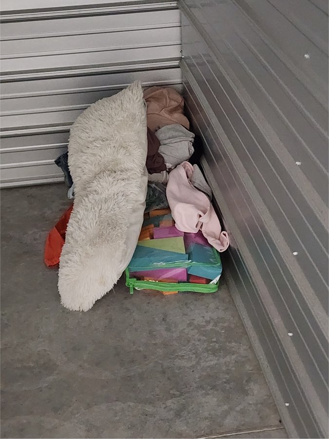 5 x 10 storage unit in Des Moines, IA