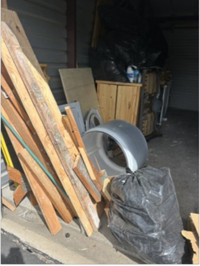 10 x 20 storage unit in Aurora, CO