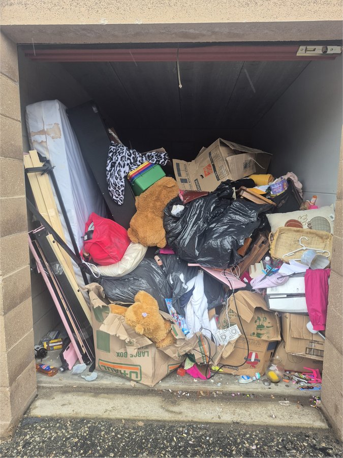 8 x 10 storage unit in Fitchburg, WI