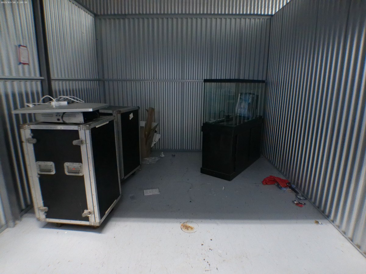 10 x 10 storage unit in Jamaica, NY