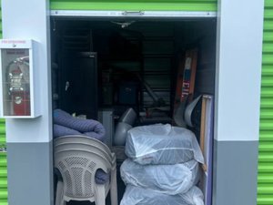5 x 10 storage unit in Troy, MI