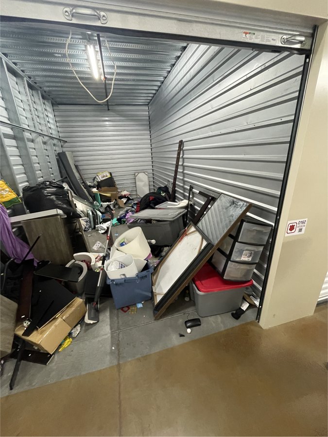 10 x 20 storage unit in Tucson, AZ